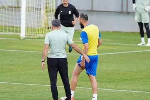 منافس مصر.. إصابة لاعب منتخب إيران في معسكر الإعداد للمونديال